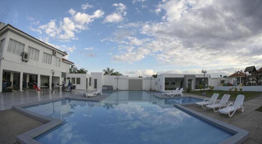 Terranova Suites Santa Cruz de La Sierra Εξωτερικό φωτογραφία